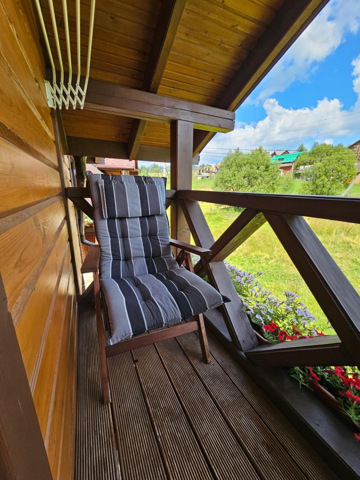 Guesthouse Kolo Druziv 타타리브 외부 사진