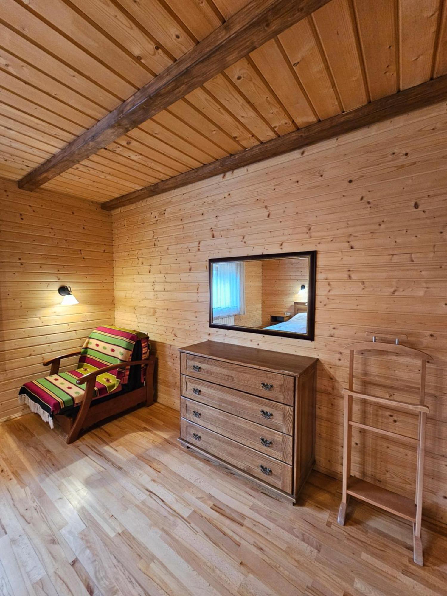 Guesthouse Kolo Druziv 타타리브 외부 사진