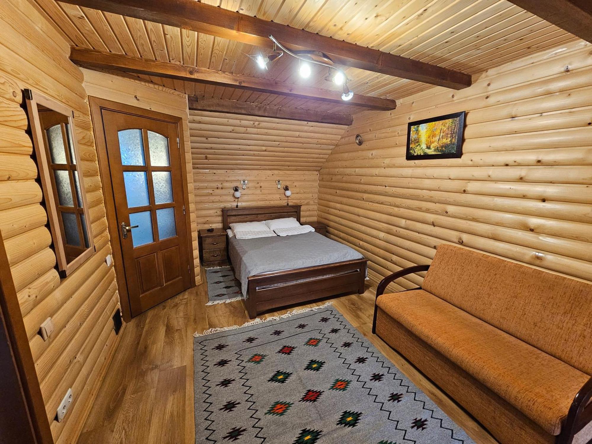 Guesthouse Kolo Druziv 타타리브 외부 사진