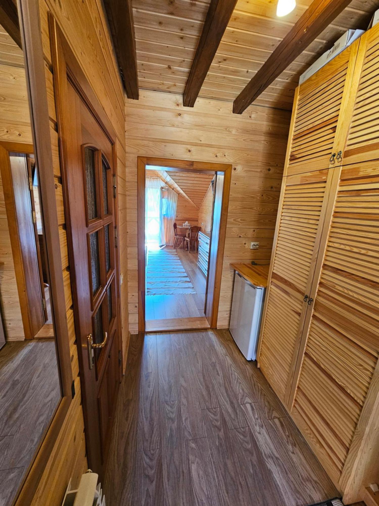Guesthouse Kolo Druziv 타타리브 외부 사진